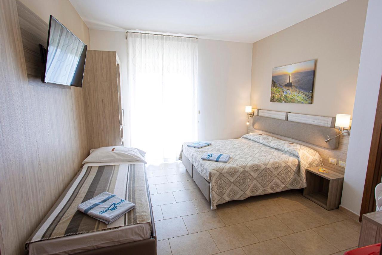 Aia Grande Bed and Breakfast Uggiano La Chiesa Exteriör bild
