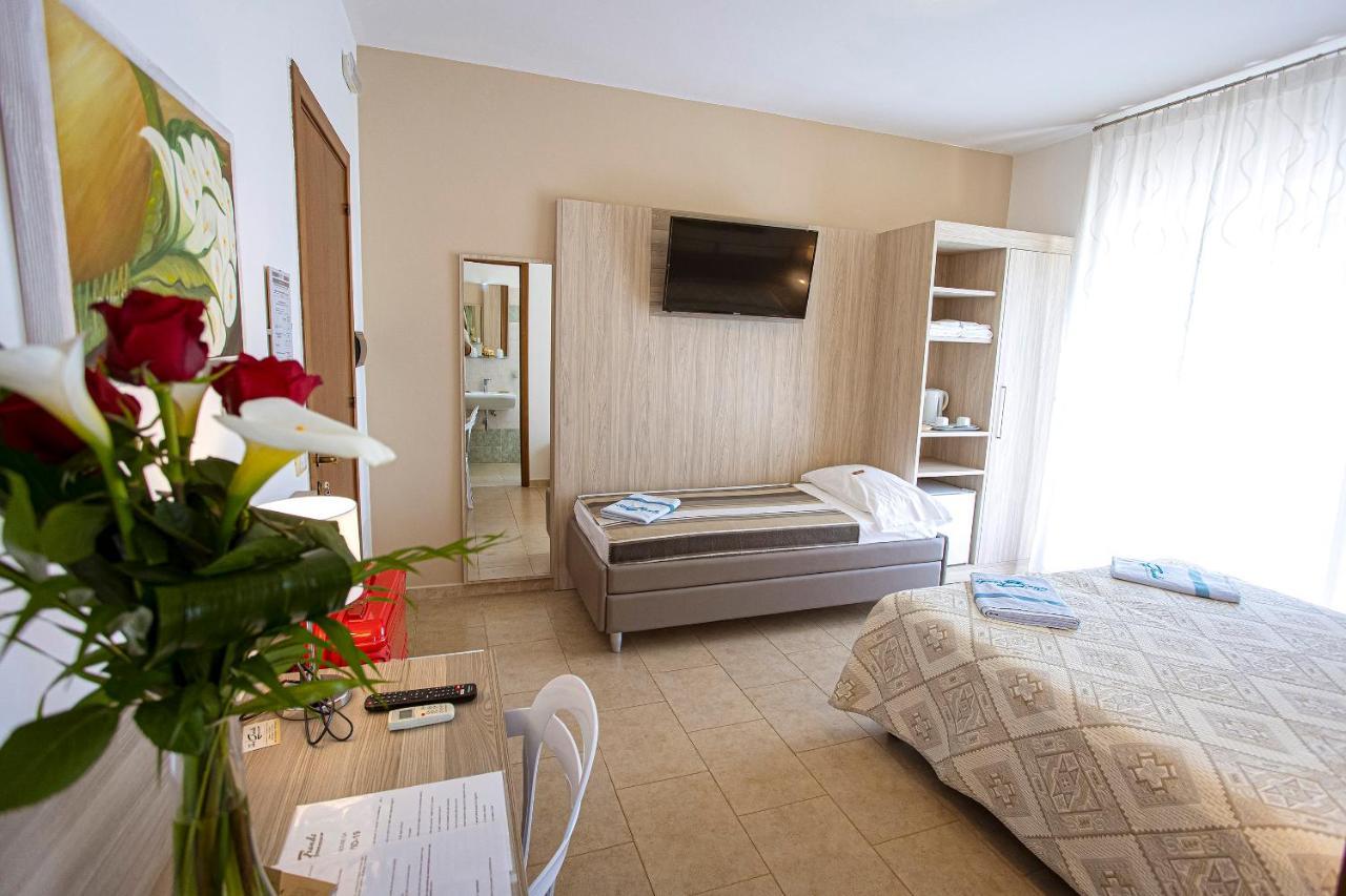 Aia Grande Bed and Breakfast Uggiano La Chiesa Exteriör bild