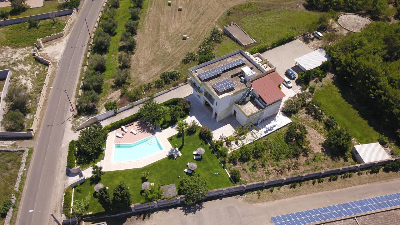 Aia Grande Bed and Breakfast Uggiano La Chiesa Exteriör bild